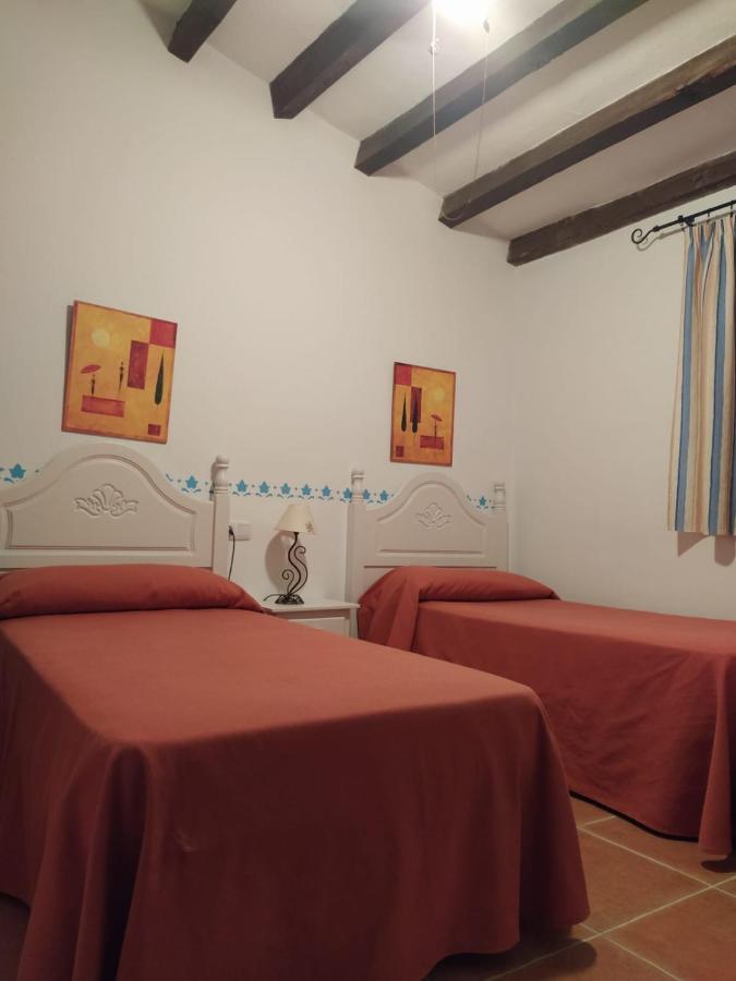 Luque Casa Rural Alamillo מראה חיצוני תמונה